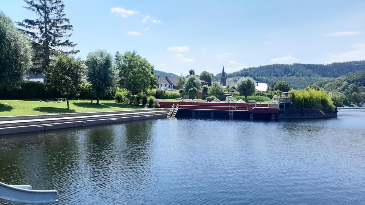 Ferienwohnungen Rurseeblick Einruhr Exterior photo
